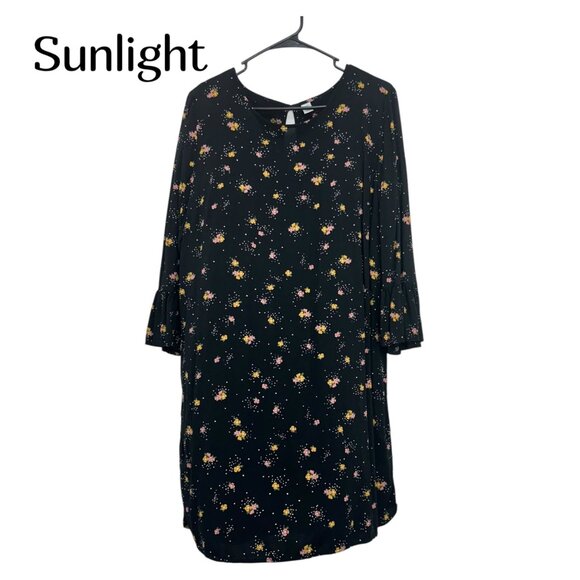 Old Navy Dresses & Skirts - Old Navy Women Black Floral Print 3/4 Bell Sleeve Dress Large Pullover